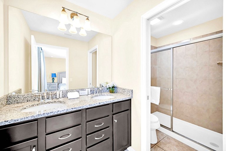 Spacious Home w/ Pool & Game Room | 6BR