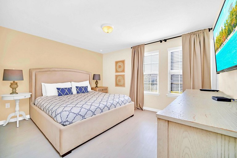 Spacious Home w/ Pool & Game Room | 6BR