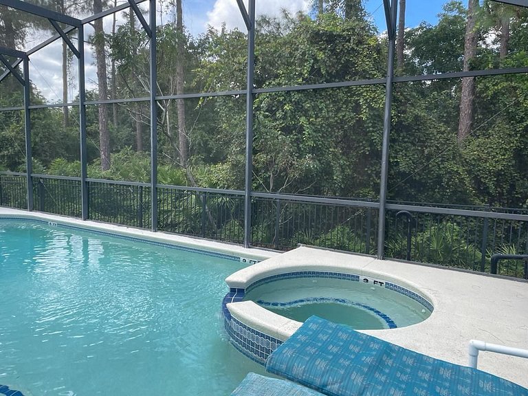 Emerald Island Resort w/ Pool & Game Room