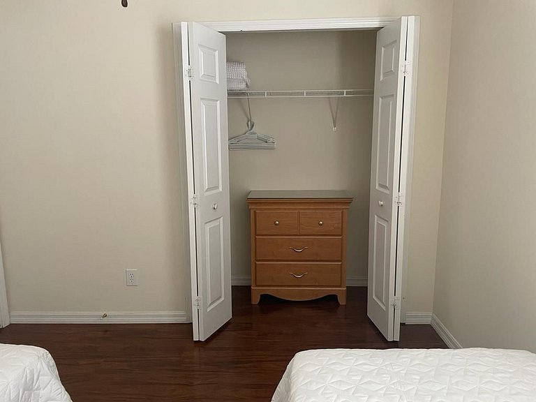 Emerald Island Resort w/ Pool & Game Room