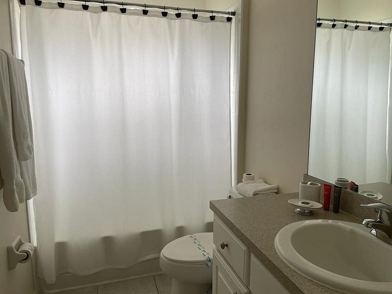 Emerald Island Resort w/ Pool & Game Room