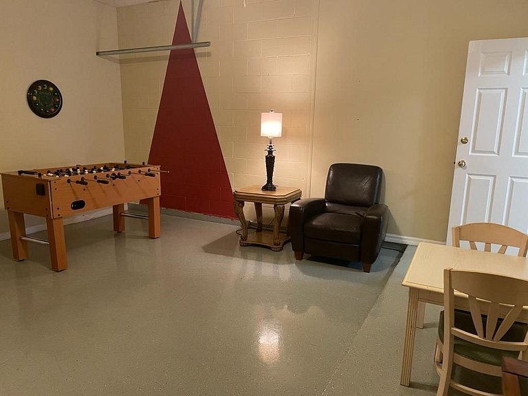 Emerald Island Resort w/ Pool & Game Room