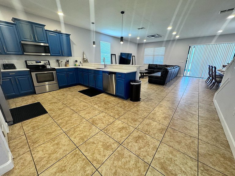 Champions Gate Pool, Games Themed Villa near Disney & Dine