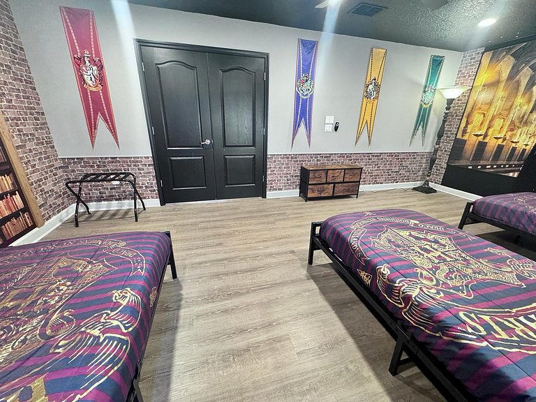 Champions Gate Pool, Games Themed Villa near Disney & Dine