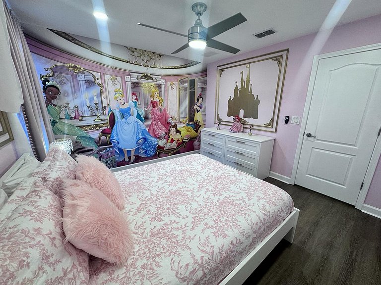 Champions Gate Pool, Games Themed Villa near Disney & Dine