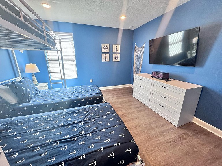 Champions Gate Pool, Games Themed Villa near Disney & Dine