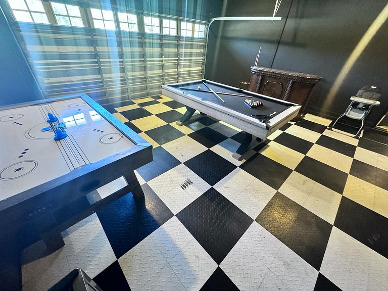 Champions Gate Pool, Games Themed Villa near Disney & Dine