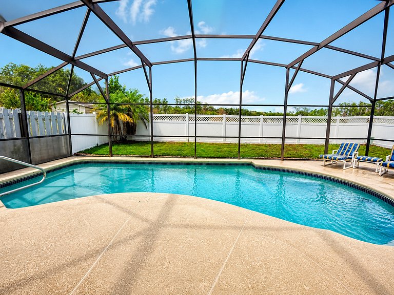 Center Located Short Term Vacation Disney Pool Home & malls