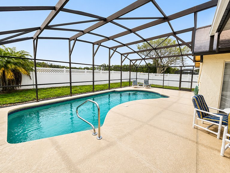 Center Located Short Term Vacation Disney Pool Home & malls