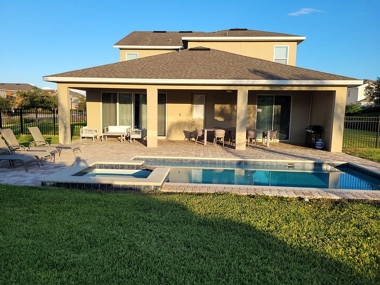 Champions Gate Short Term Vacation Rental Pool Disney Home