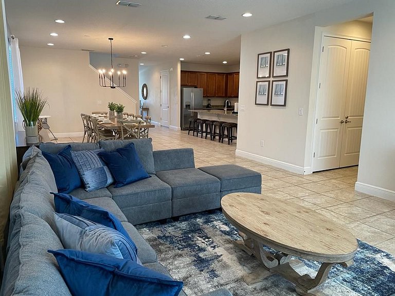 Champions Gate Short Term Vacation Rental Pool Disney Home