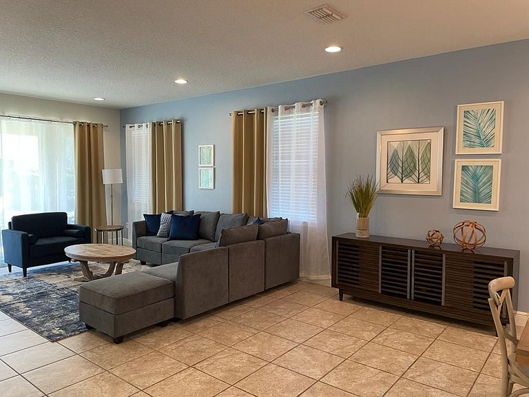 Champions Gate Short Term Vacation Rental Pool Disney Home