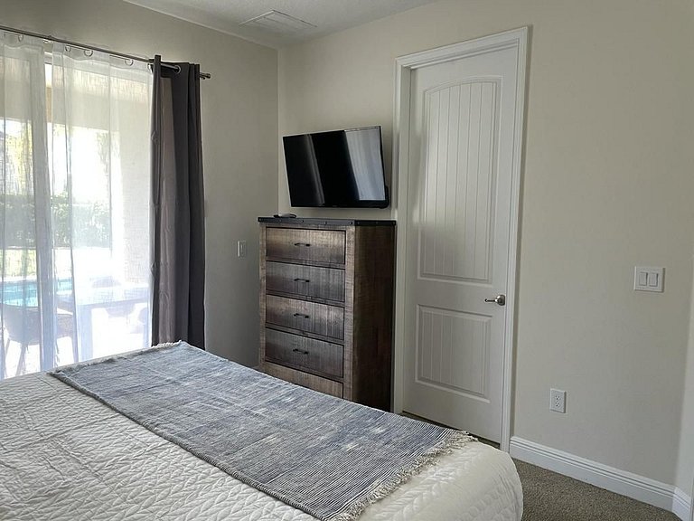 Champions Gate Short Term Vacation Rental Pool Disney Home