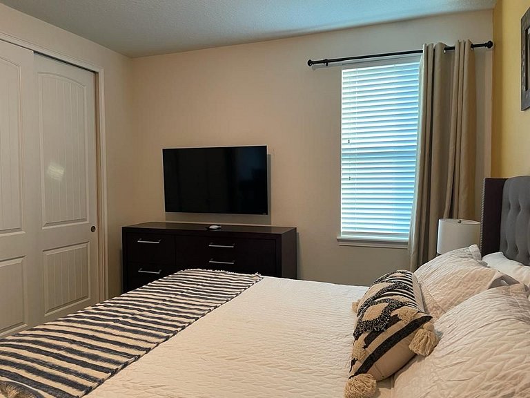 Champions Gate Short Term Vacation Rental Pool Disney Home