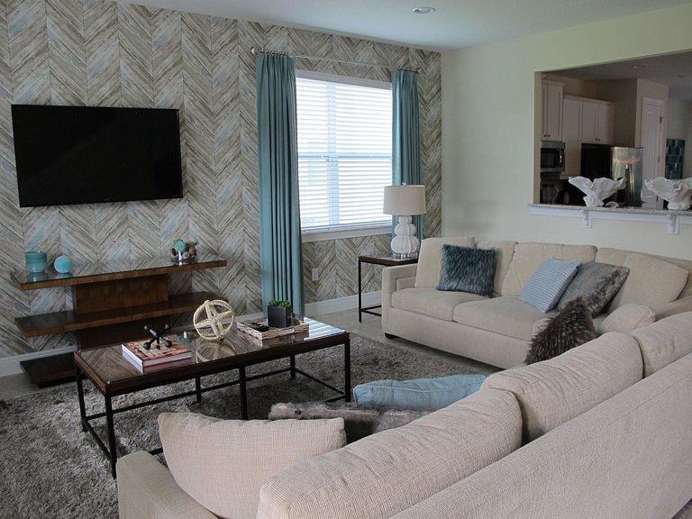Luxury Pool Home Minutes to Disney