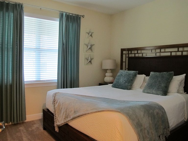 Luxury Pool Home Minutes to Disney