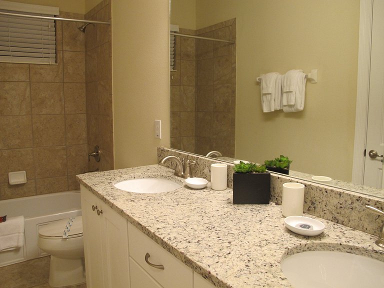 Luxury Pool Home Minutes to Disney