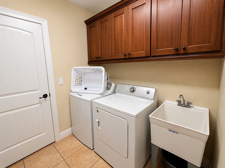 Private Pool & Spa | Game Room | Sleeps 13