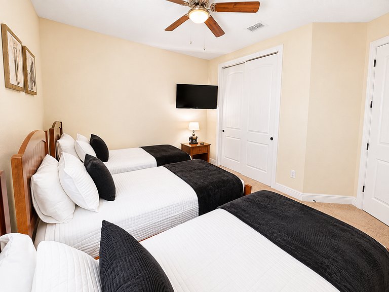 Private Pool & Spa | Game Room | Sleeps 13